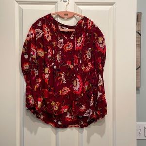 Old Navy Flowy peasant top